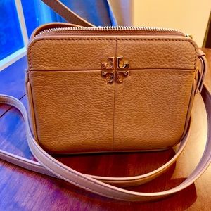 NEW! Mini Tory Burch Crossbody in Camel! So cute!